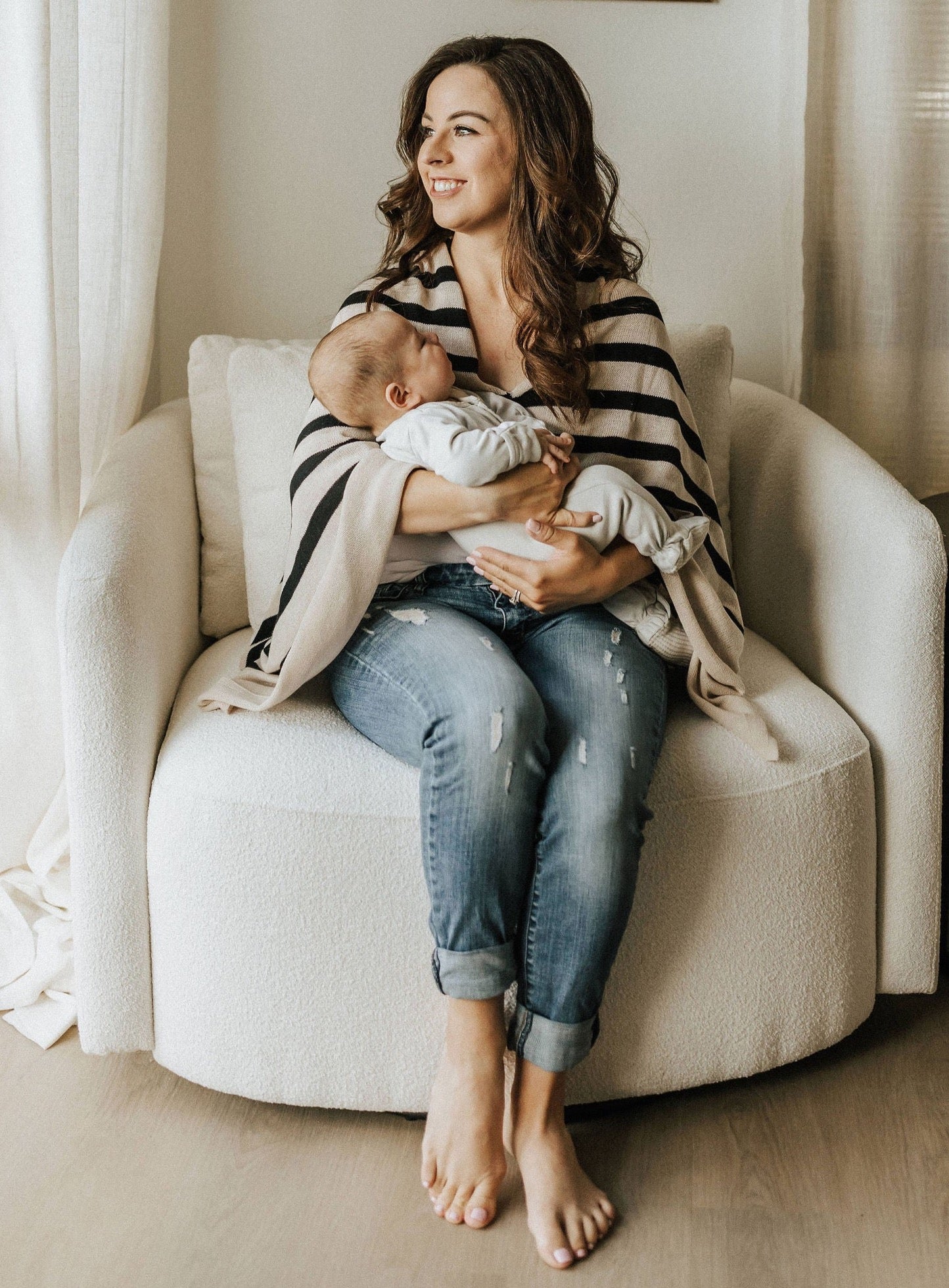 striped breastfeeding cover for nursing moms, Nursing Cover Best, nursing covers for breastfeeding, breathable nursing cover, breast feeding cover, breathable breastfeeding cover