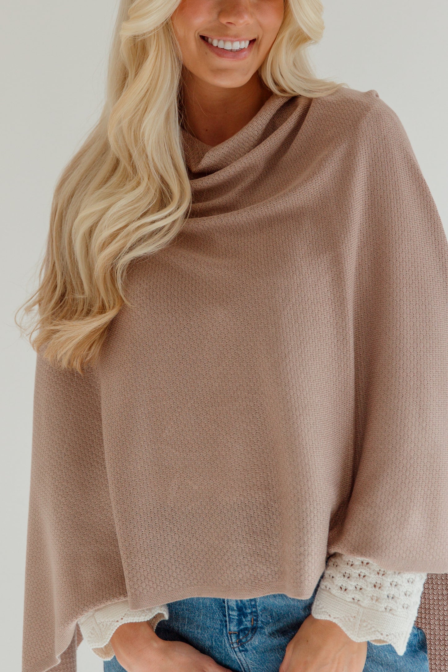 Breathable Viscose Nursing Cover - Cinnamon