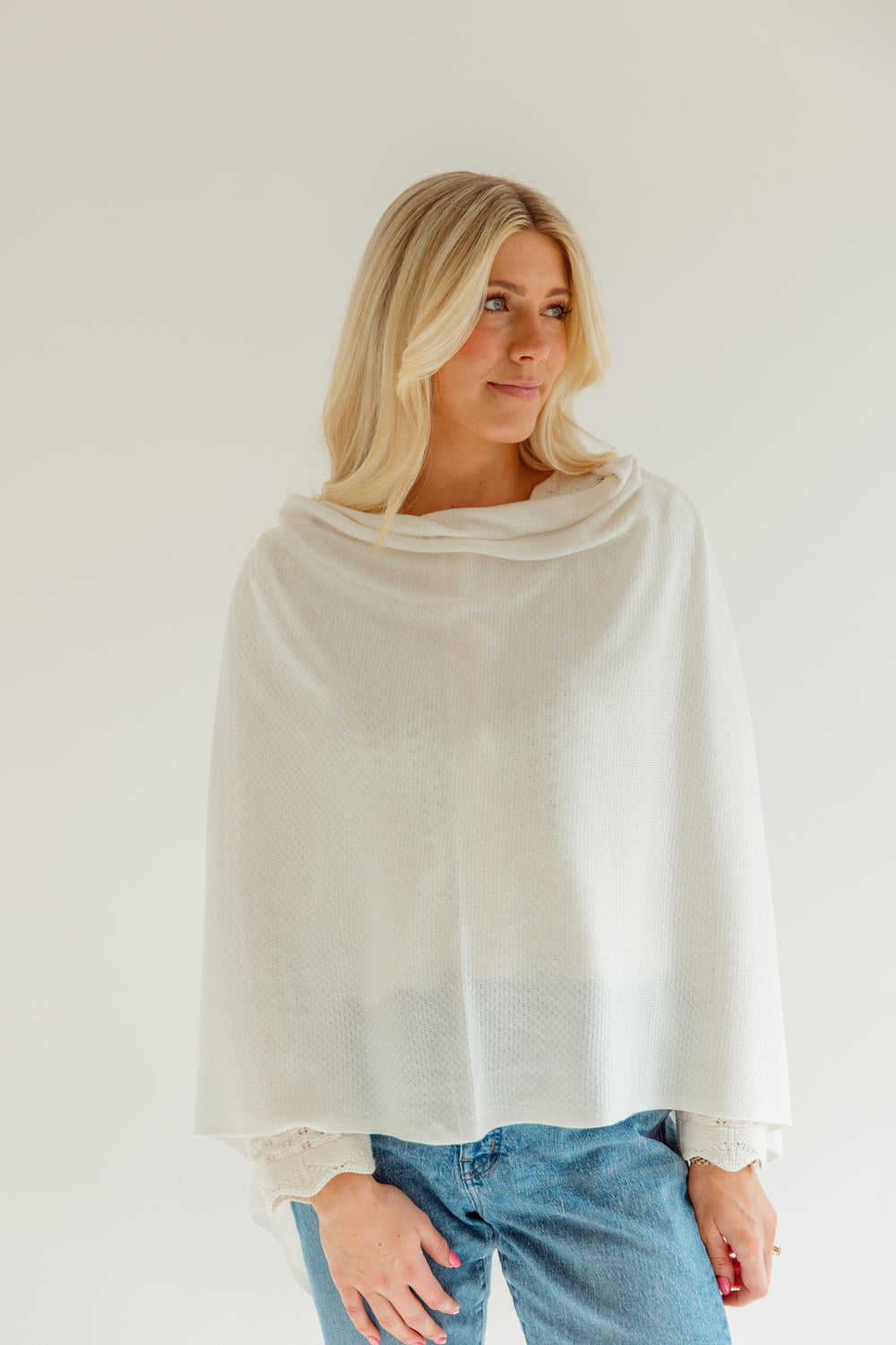 Drift Nursing Cover - White