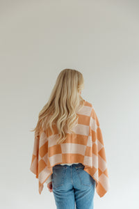 Classic Nursing Cover - Checkered