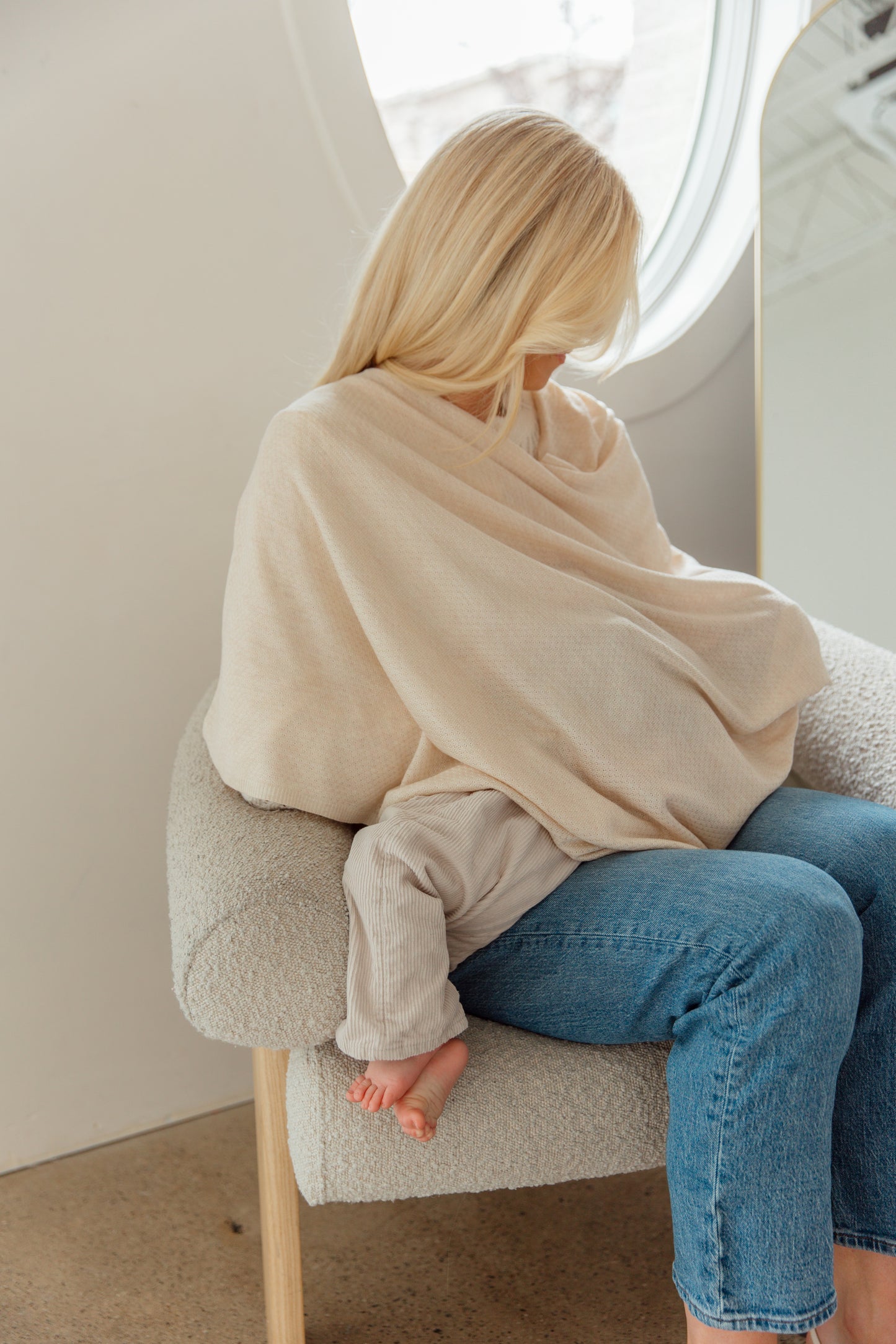 Breathable Viscose Nursing Cover - Beige