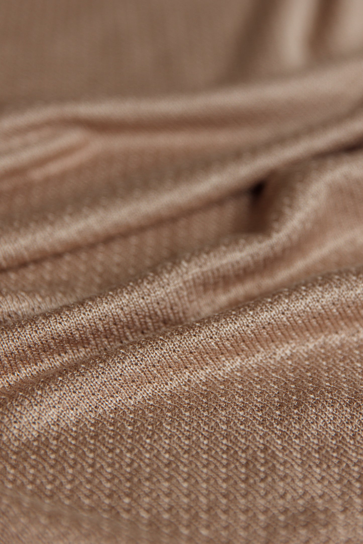 Breathable Viscose Nursing Cover - Cinnamon